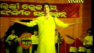 MohdAzizMun Paradesi Chadhei Gaaeebara Swapna Nei in Odia Movie Maanini [upl. by Merri]