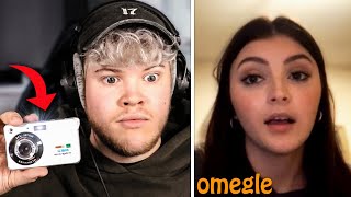 SCARING PEOPLE ON OMEGLE PRANK [upl. by Asle697]