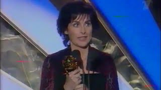 Enya  May It Be at World Music Awards 2002 Monaco [upl. by Philemol]