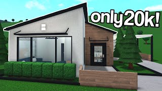 20K MODERN HOUSE  Bloxburg Tutorial with Voice [upl. by Ober]