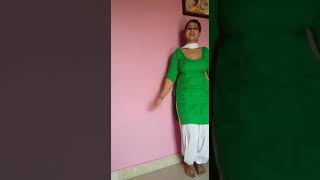 Ladki ka Dance bina kapde [upl. by Alexandra]