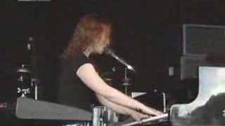 Tori Amos  Cornflake Girl Glastonbury 98 [upl. by Nahama105]