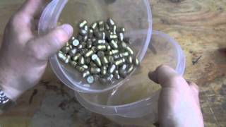 lubing and sizing bullets  Part 1 tumble lubingmov [upl. by Apur342]