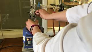 Distillation of water and ethanol part 1 [upl. by Mundy]