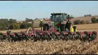 Laforge Guided hitch on John Deere Tractor [upl. by Irac73]