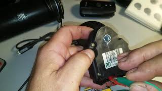 Hvac Blend Door Actuator Ac Delco Chevrolet GMC Testing and Resetting [upl. by Glad]