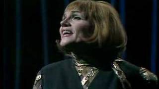 Gisela May sings Kurt Weill vaimusiccom [upl. by Arrim]