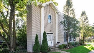 What The Inside Of The Narrowest House In Chicago Looks Like [upl. by Onibag]