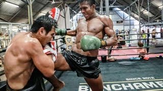 Muay Thai Motivation  Crazy training Buakaw [upl. by Anderegg]