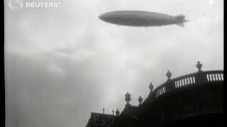 TRANSPORT Aviation R101 Airship flies over London 1929 [upl. by Hiroko23]