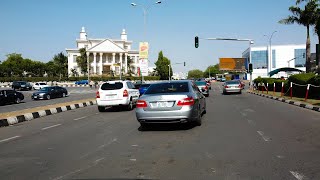 Driving Around In One Of The Wealthiest Cities In Africa Abuja Nigeria [upl. by Einapets]