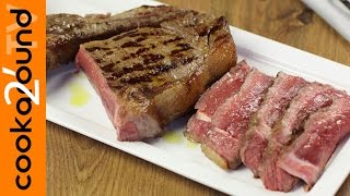 Bistecca stile fiorentina al forno  Ricetta secondi carne [upl. by Petersen]