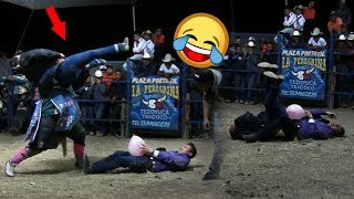 ¡MANCHADO en el JUEGO DEL GLOBO en el JARIPEO 😂 [upl. by Ayotnahs]