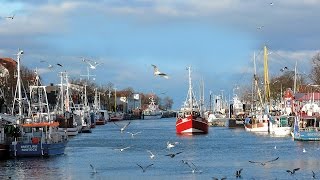 Warnemünde  Eine Entdeckungsreise [upl. by Akcirahs]