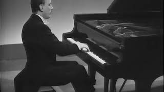 Chopin Mazurka Op 68 n 2  Arturo Benedetti Michelangeli [upl. by Meibers]