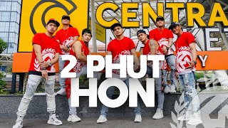 2 PHUT HON Tiktok Hit by Phao  KAIZ Remix  TML Crew Gio Garcia [upl. by Sucramd]