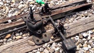 Railroad switches and how they work [upl. by Ronn124]