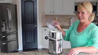 Best Ice Crusher Review  Nuvantee Ice Crusher [upl. by Xel]