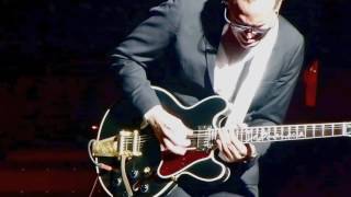 Bonamassa Blazing Solo [upl. by Ahilam99]