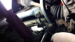 How to Tell If Your Sway Bar End Links are Bad [upl. by Marget560]