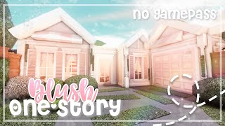 Roblox Bloxburg  No Gamepass OneStory Blush Family House  Minami Oroi [upl. by Volnak]