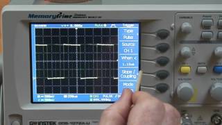GW Instek GDS1072AU digitális oszcilloszkóp triggerelés [upl. by Kcim]
