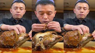 ASMR LAMB HEAD WITH SPICY GARLIC SAUCE EATING [upl. by Ynaitirb]