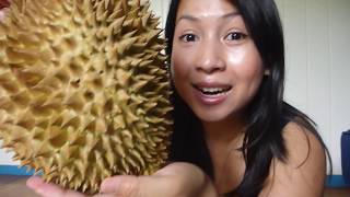 How To Open Durian  Fast and Easy [upl. by Estes]