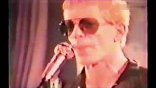 Lou Reed  Vicious live 1973 HD [upl. by Noret46]