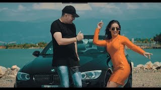 Devis Xherahu ft Delinda Disha  A Me Degjon Official Video [upl. by Briny503]