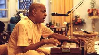 Hare Krishna Maha Mantra Kirtan  Srila Prabhupada 43 min [upl. by Owades]