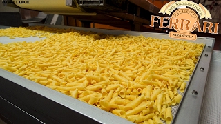 Pastificio Ferrari  Production Emilian Pasta  Produzione Garganelli Tipici Emiliani [upl. by Valera]