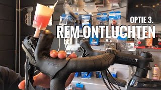 REM ONTLUCHTEN Shimano hydraulisch optie 3 moeilijk  Fiets Tutorial 13 [upl. by Larkins]