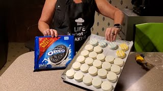 Super EASY Chocolate covered Oreos [upl. by Remmus]