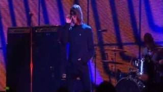 Oasis live at Brit Awards 14 02 2007 [upl. by Nagirrek]