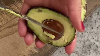 Como hacer aceite NATURAL de AGUACATE para la PIEL Y CABELLO [upl. by Derrick556]