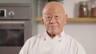 Ken Homs chicken stir fry  Ken Hom recipe [upl. by Tamma]